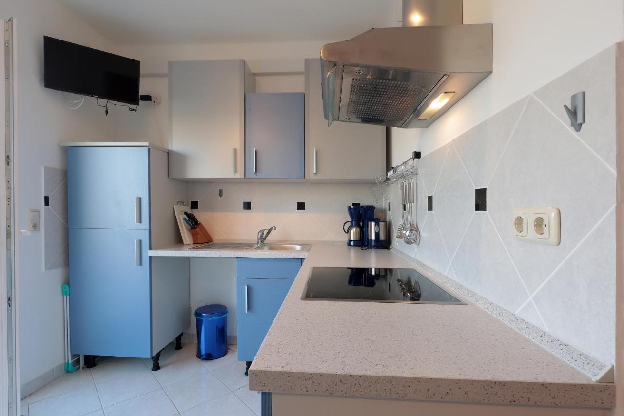 City Pool Apartments Novalja Ngoại thất bức ảnh